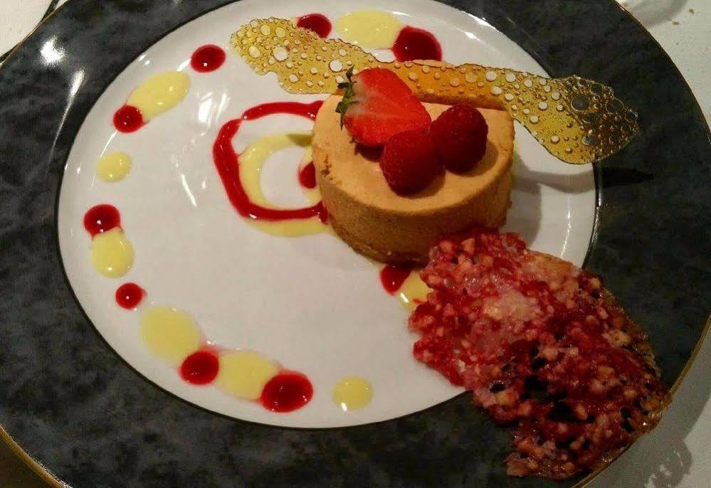 La Truite De La Loue Hotel Quingey Ngoại thất bức ảnh